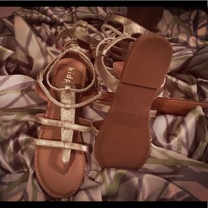 Girl sandals